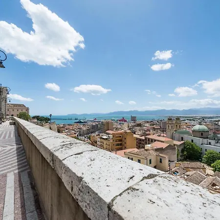 Loft Castello - 卡利亚里
