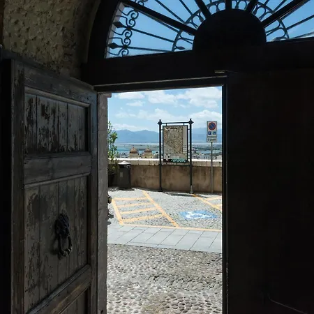Loft Castello - 公寓 卡利亚里